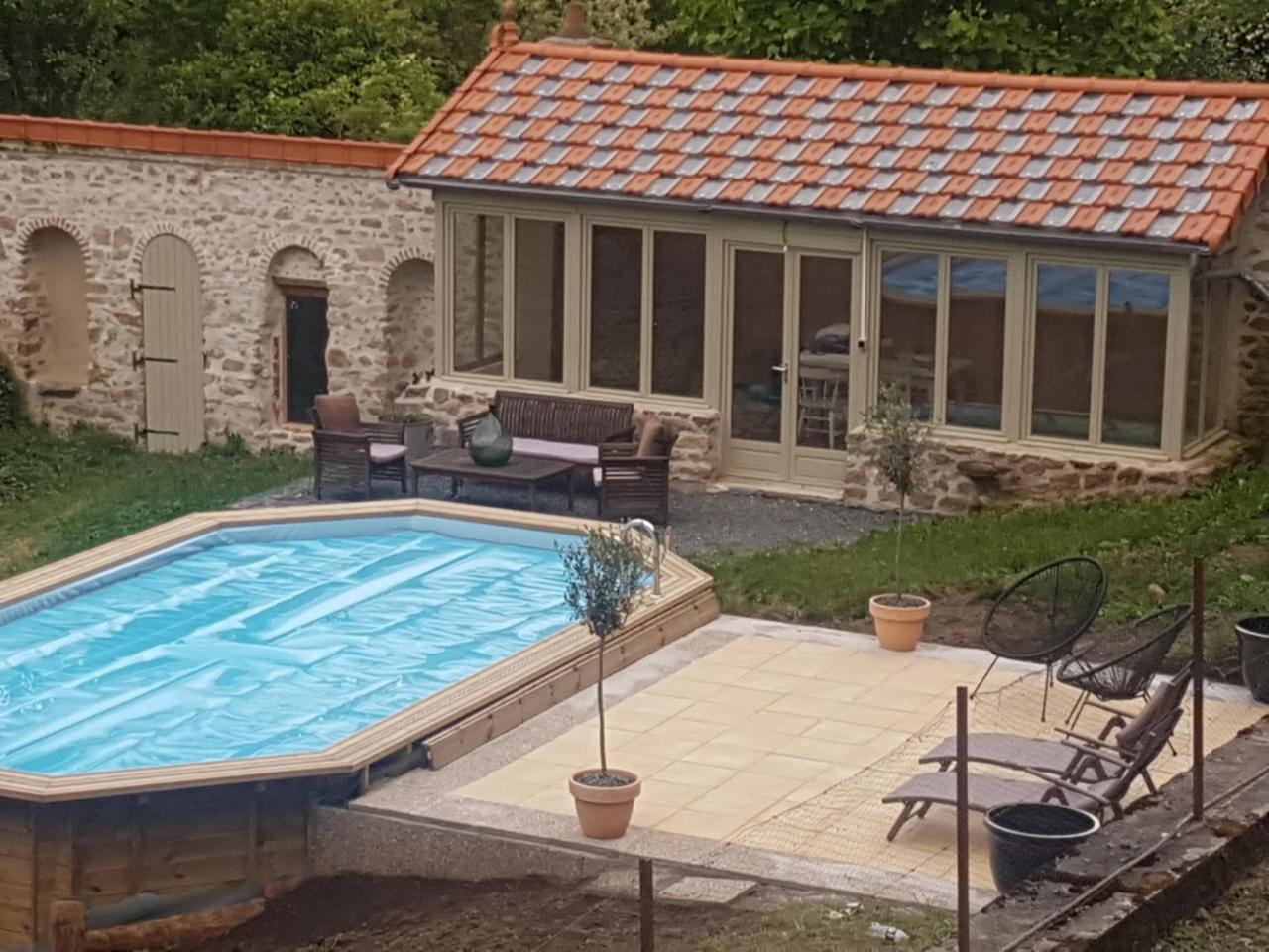 Maison Voliere La Souterraine Exteriör bild